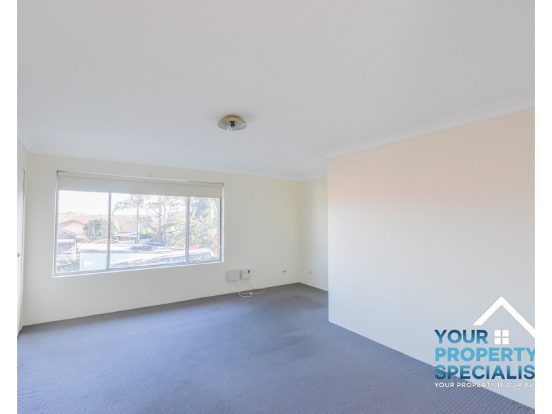 4/6 Innes Street, Campbelltown NSW 2560