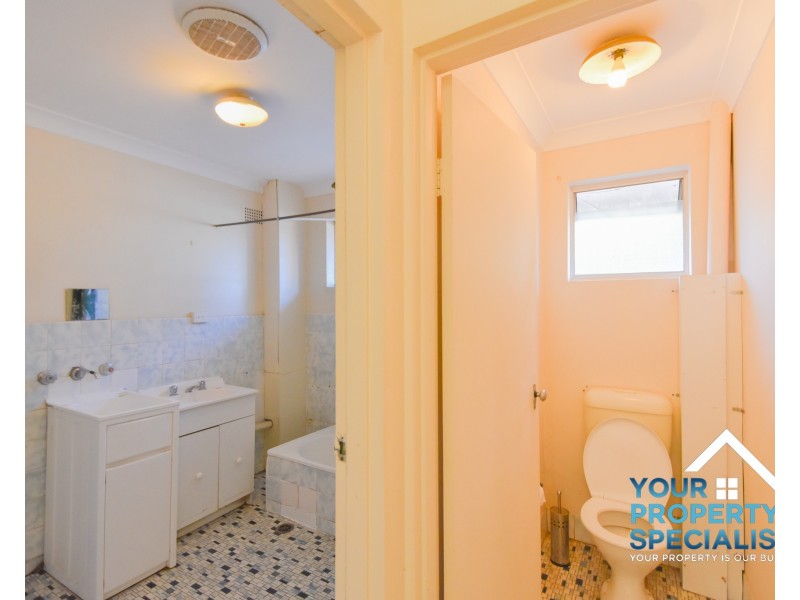 4/6 Innes Street, Campbelltown NSW 2560