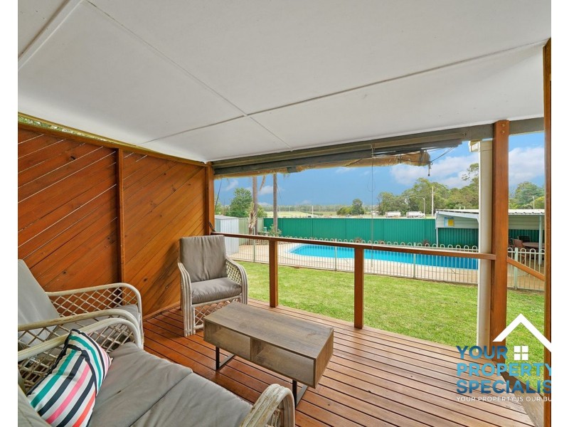 8 Ettlesdale Road, Spring Farm NSW 2570