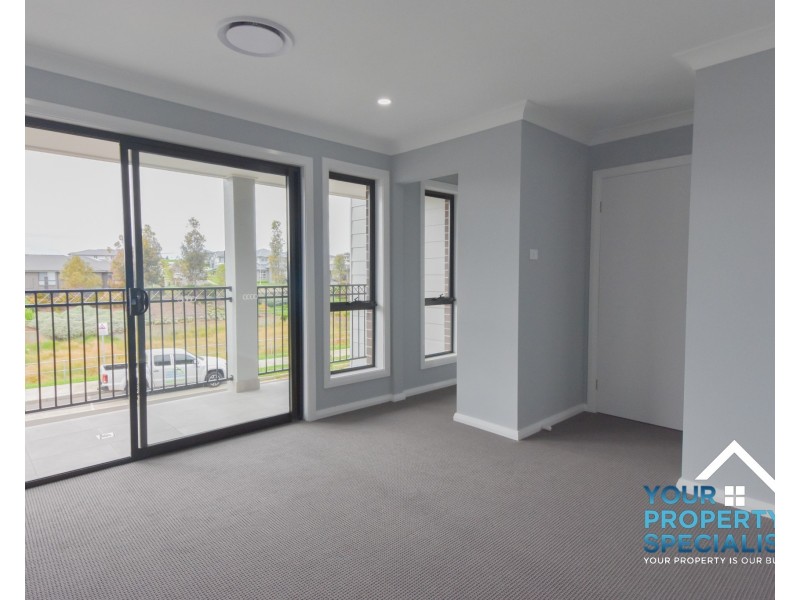 51 Minnamurra Drive, Gregory Hills NSW 2557