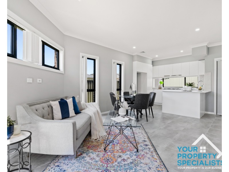 51 Minnamurra Drive, Gregory Hills NSW 2557