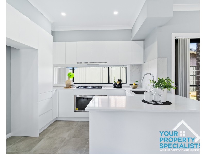 51 Minnamurra Drive, Gregory Hills NSW 2557