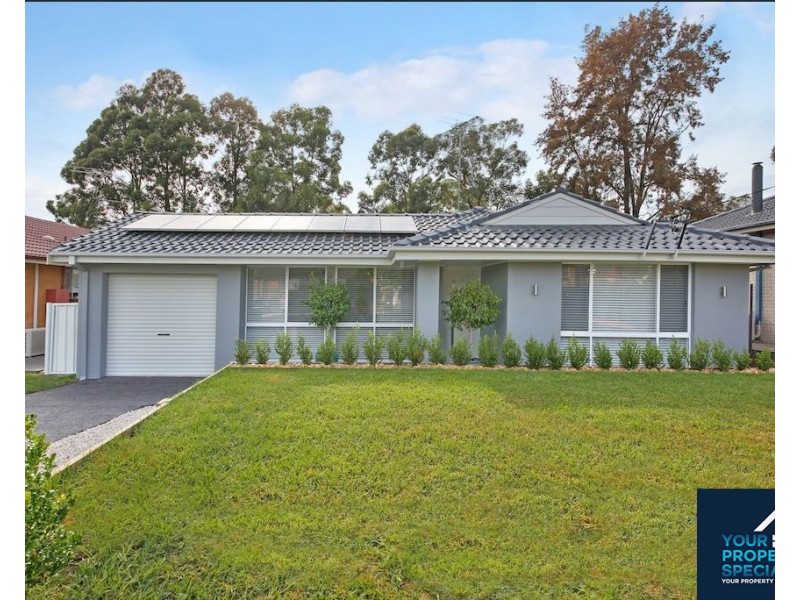 18 Berallier Drive, Camden South NSW 2570