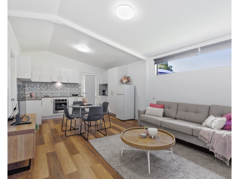 18 Berallier Drive, Camden South NSW 2570