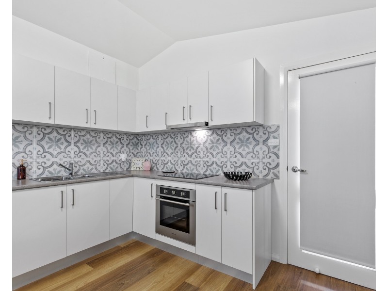 18 Berallier Drive, Camden South NSW 2570