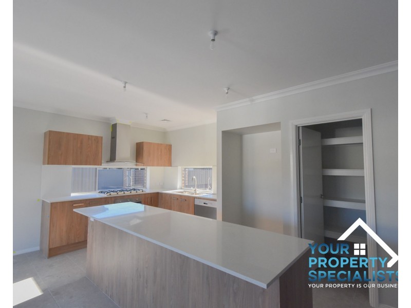 499 Denham Court Road, Leppington NSW 2179