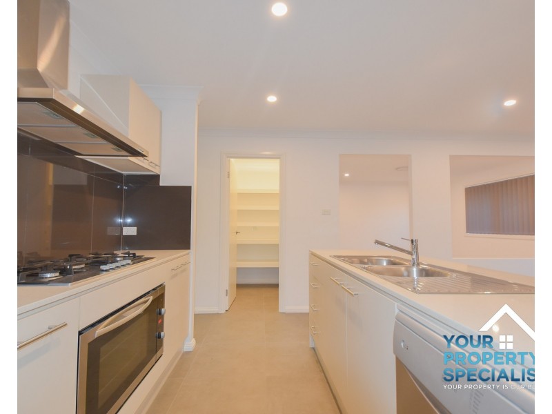 12 Bartlett Street, Oran Park NSW 2570