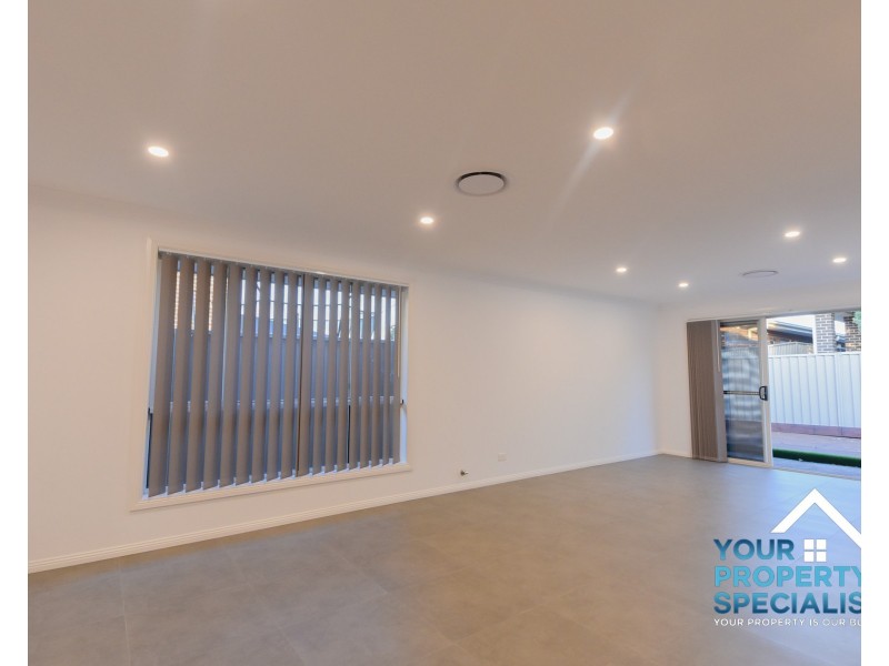 12 Bartlett Street, Oran Park NSW 2570