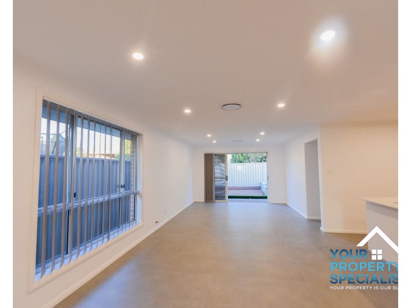 12 Bartlett Street, Oran Park NSW 2570