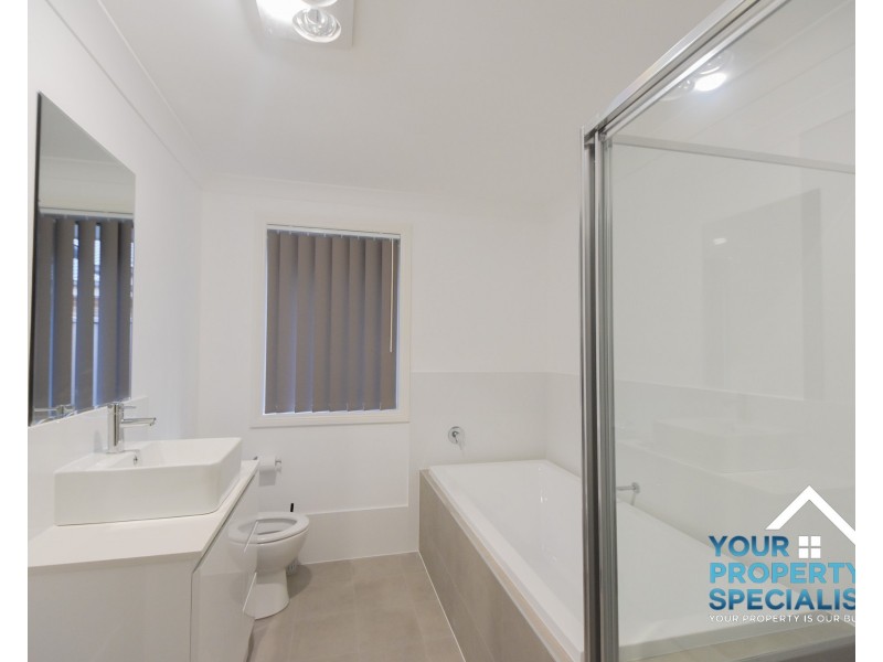 12 Bartlett Street, Oran Park NSW 2570