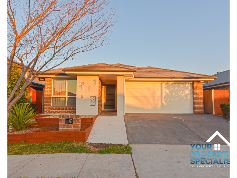 12 Bartlett Street, Oran Park NSW 2570