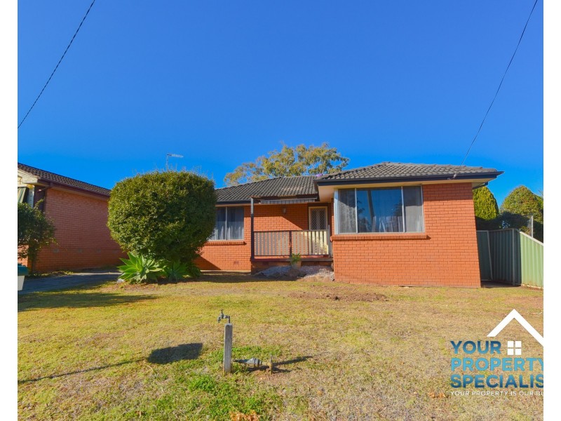 11 Hovell Street, Narellan NSW 2567