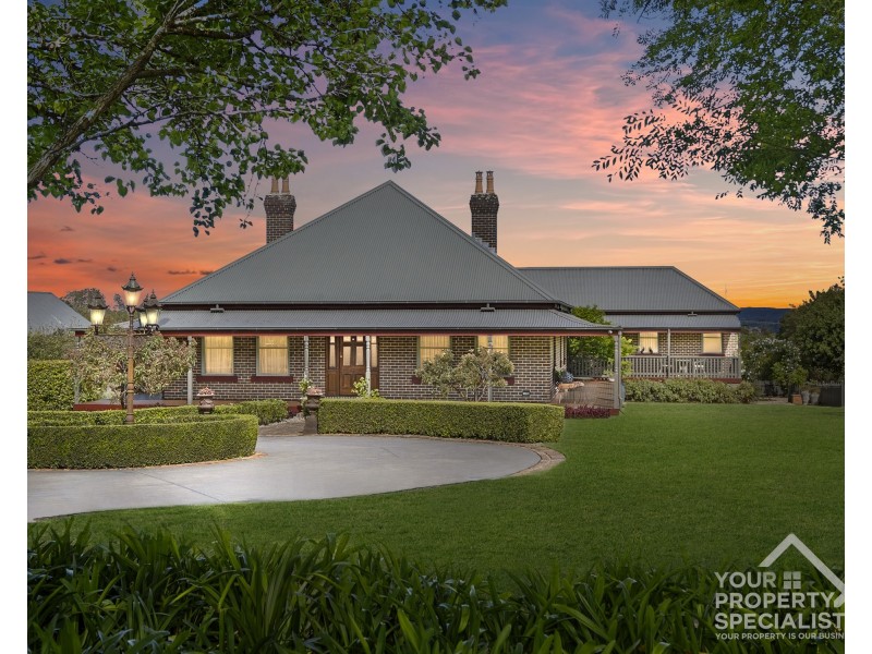 3 Clintara Crescent, Razorback NSW 2571