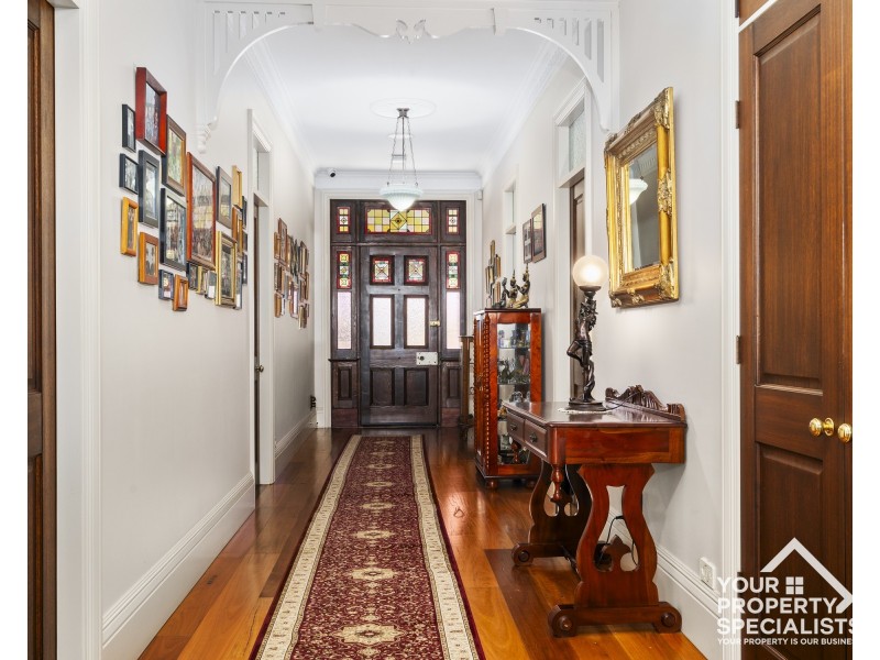 3 Clintara Crescent, Razorback NSW 2571