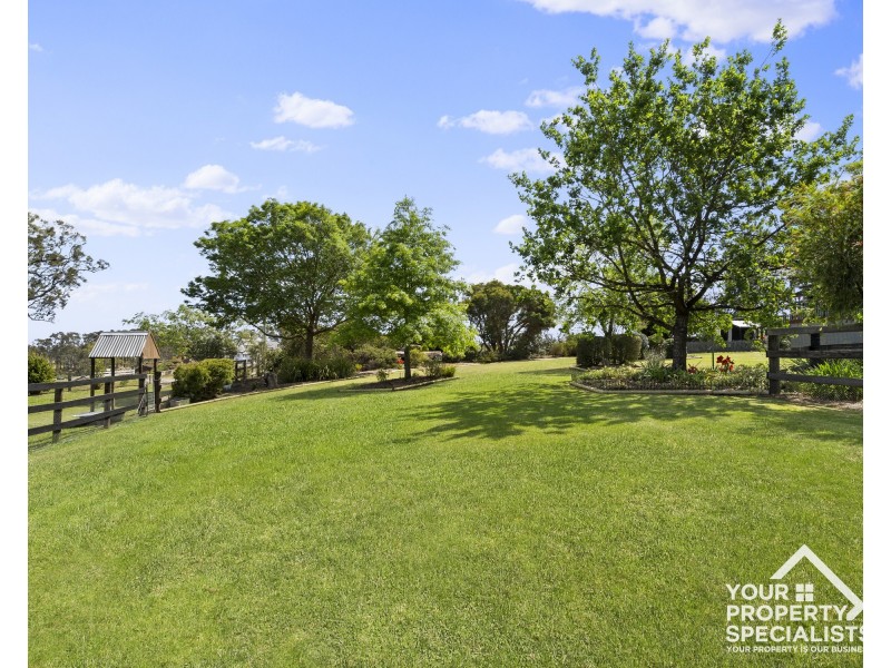 3 Clintara Crescent, Razorback NSW 2571