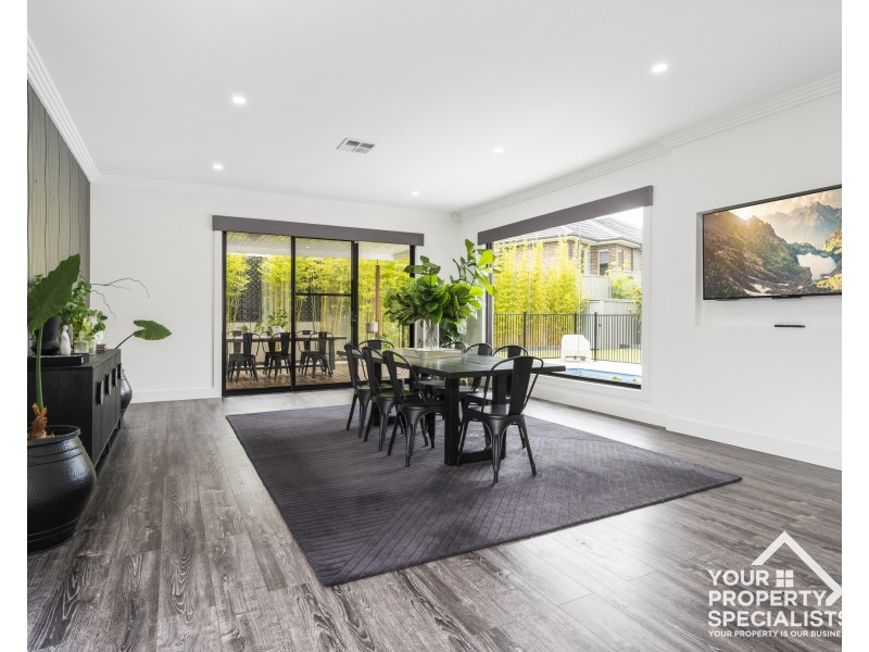 24 Chamberlain Way, Harrington Park NSW 2567