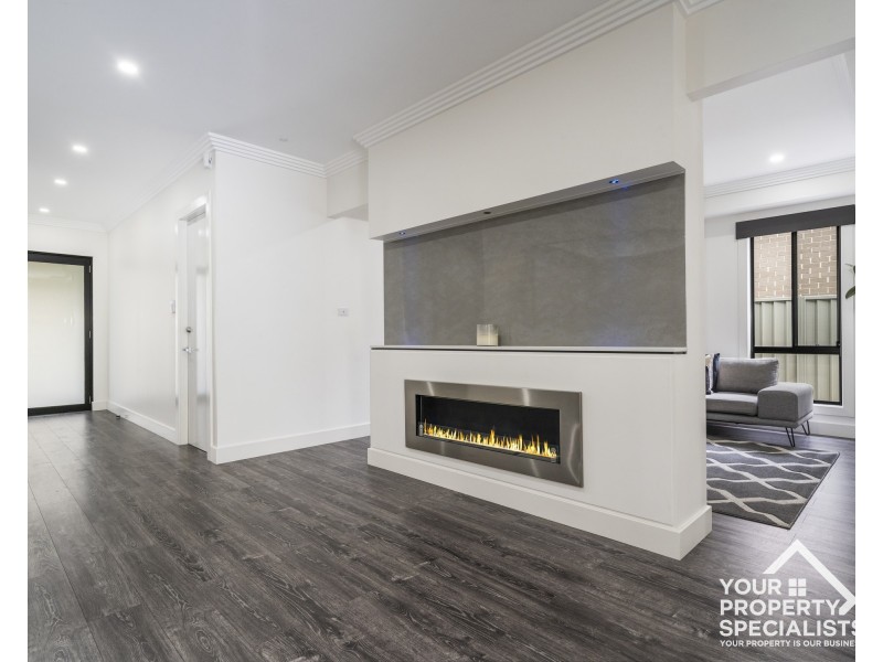 24 Chamberlain Way, Harrington Park NSW 2567