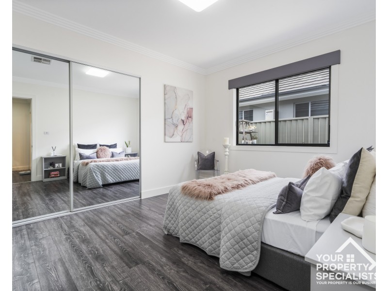 24 Chamberlain Way, Harrington Park NSW 2567