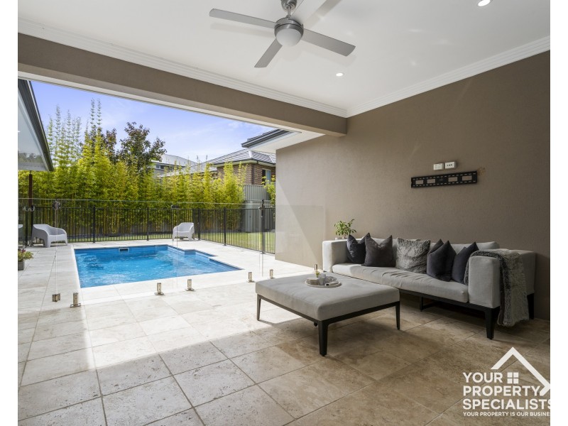 24 Chamberlain Way, Harrington Park NSW 2567