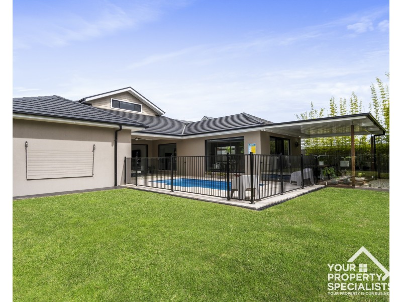24 Chamberlain Way, Harrington Park NSW 2567