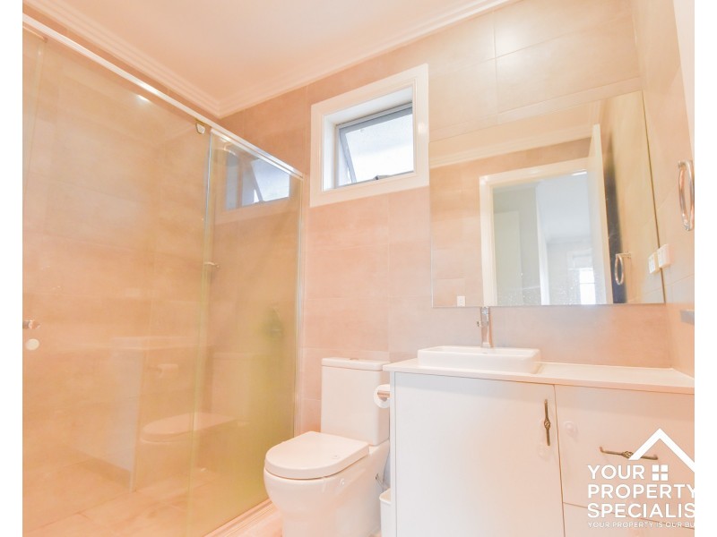 7 Rosalie Avenue, Camden NSW 2570