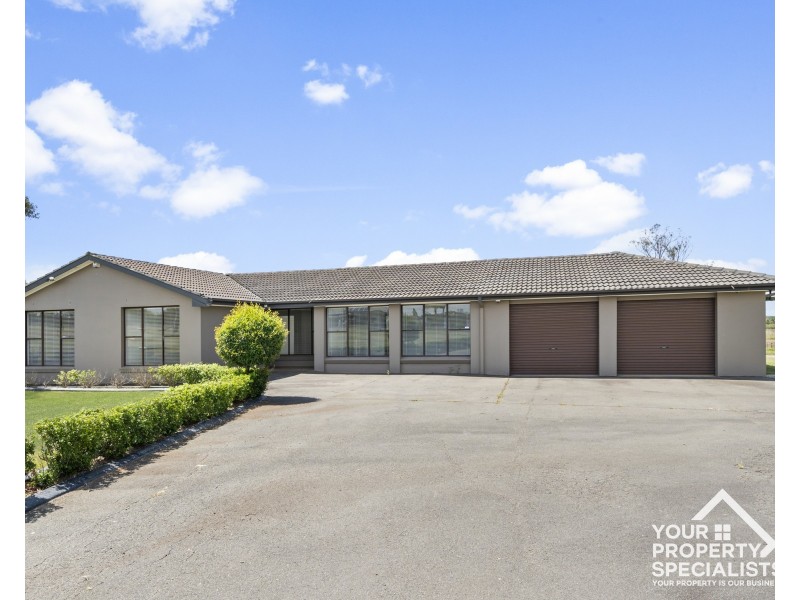 87 Kelvin Park Drive, Bringelly NSW 2556