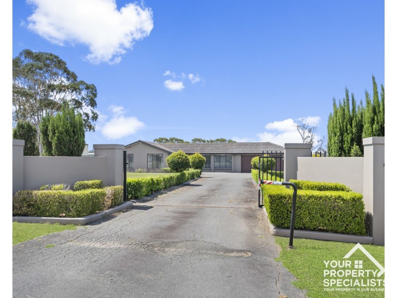 87 Kelvin Park Drive, Bringelly NSW 2556