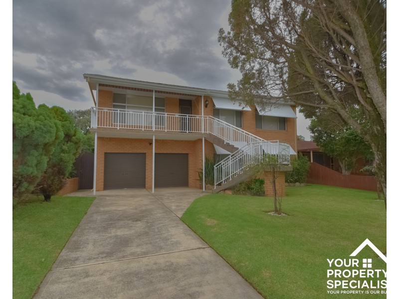 8 Tallawarra Rd, Leumeah NSW 2560