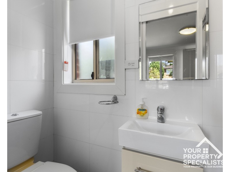 8A Birdsville Crescent, Leumeah NSW 2560
