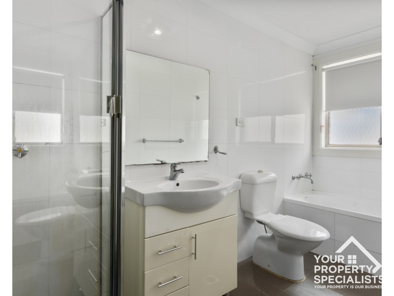 8A Birdsville Crescent, Leumeah NSW 2560