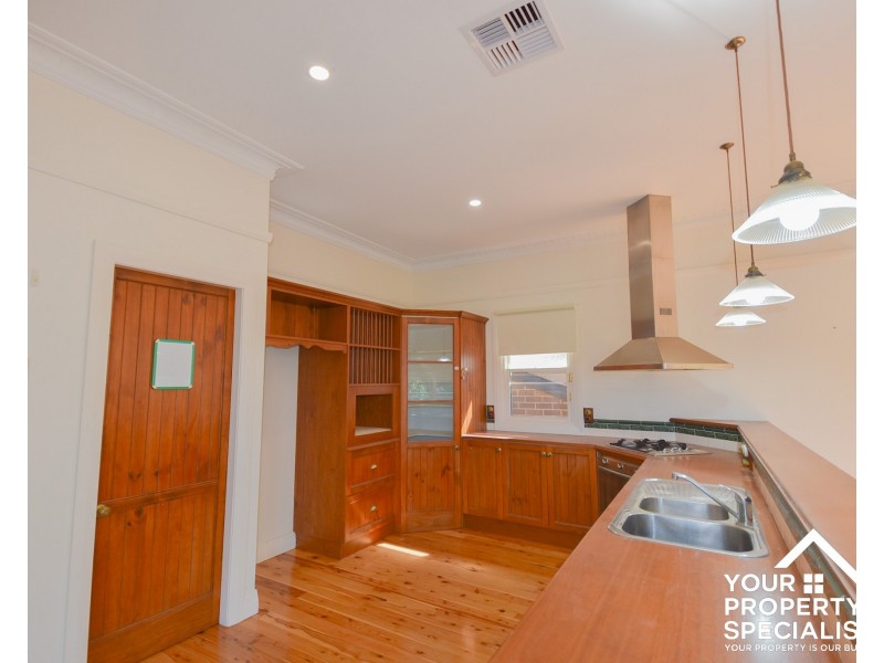 42 Menangle Road, Camden NSW 2570