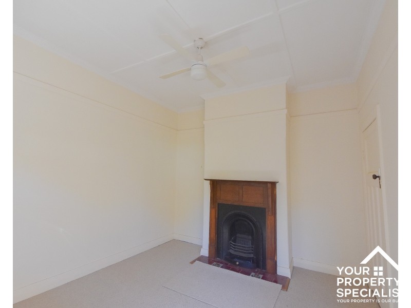 42 Menangle Road, Camden NSW 2570