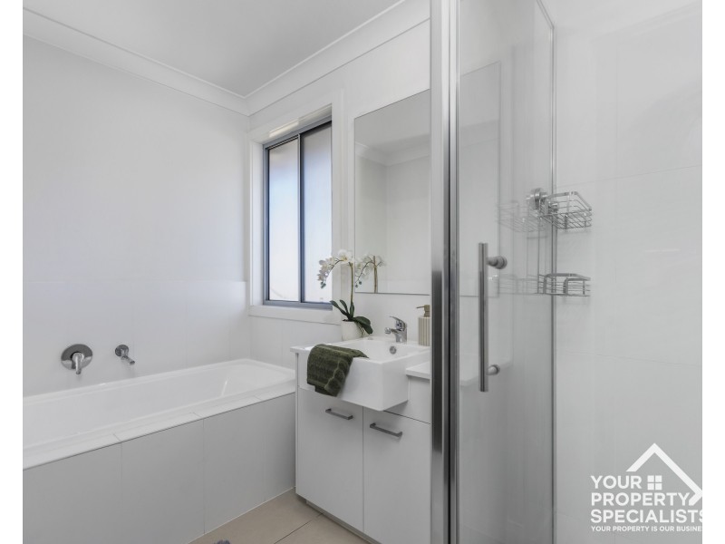 1 Kingsley Street, Oran Park NSW 2570