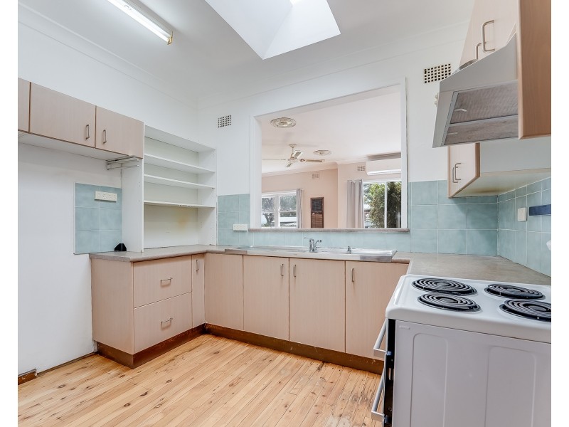 1A Park Street, Camden NSW 2570