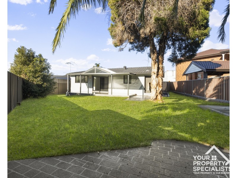 9 Moonbi Close, Greenfield Park NSW 2176