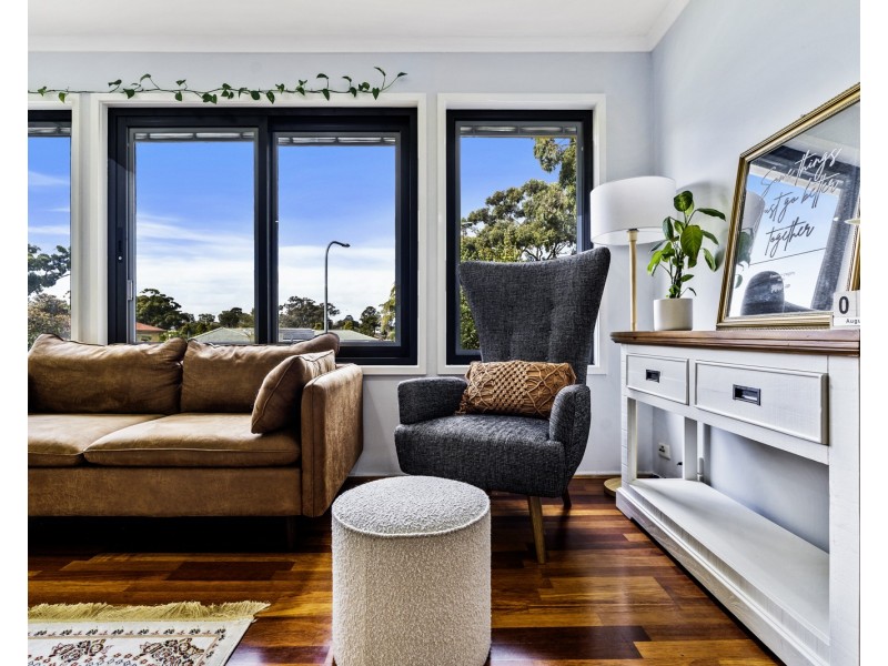 6 Balook Crescent, Bradbury NSW 2560