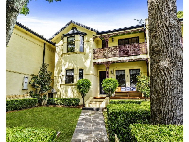 4/14 Park Street, Camden NSW 2570