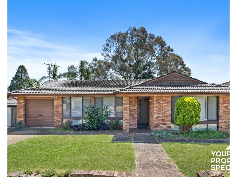 23 Lorenzo Crescent, Rosemeadow NSW 2560