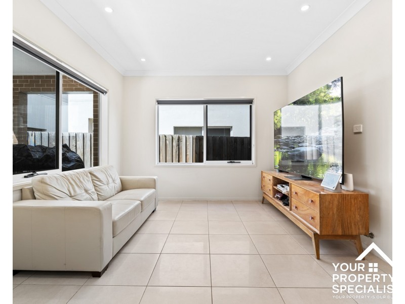 142 Liz Kernohan Drive, Elderslie NSW 2570