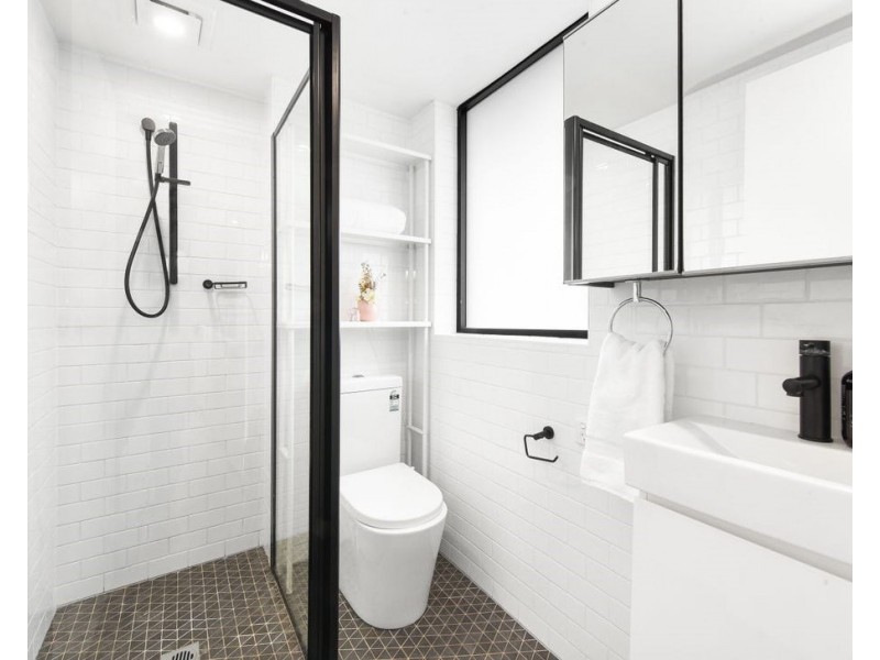 304/11-13 Osgood Avenue, Marrickville NSW 2204