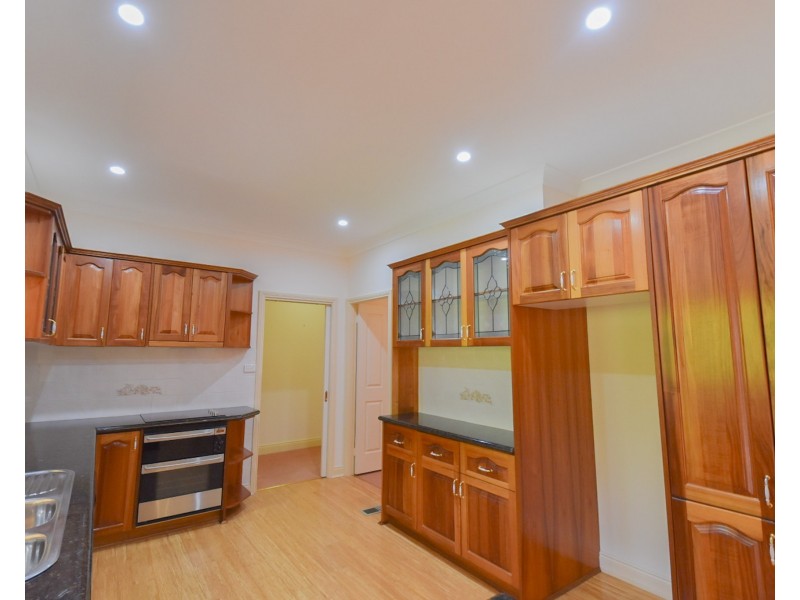 160 Binalong Road, Belimbla Park NSW 2570