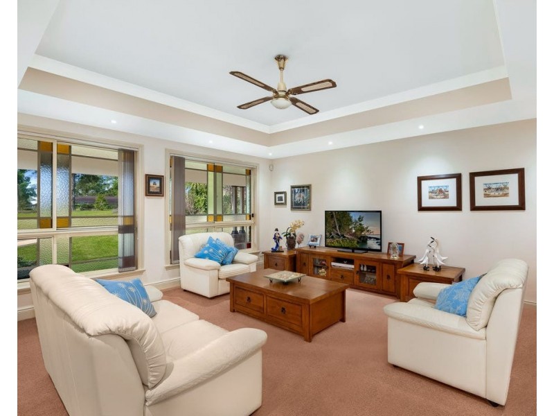 160 Binalong Road, Belimbla Park NSW 2570