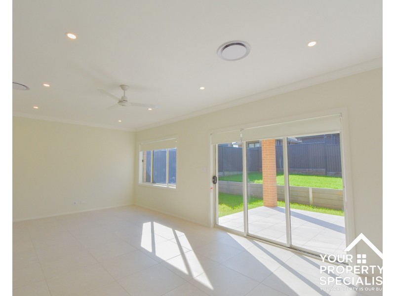 8 Boxthorn Avenue, Leppington NSW 2179