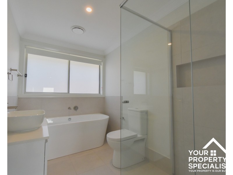 8 Boxthorn Avenue, Leppington NSW 2179