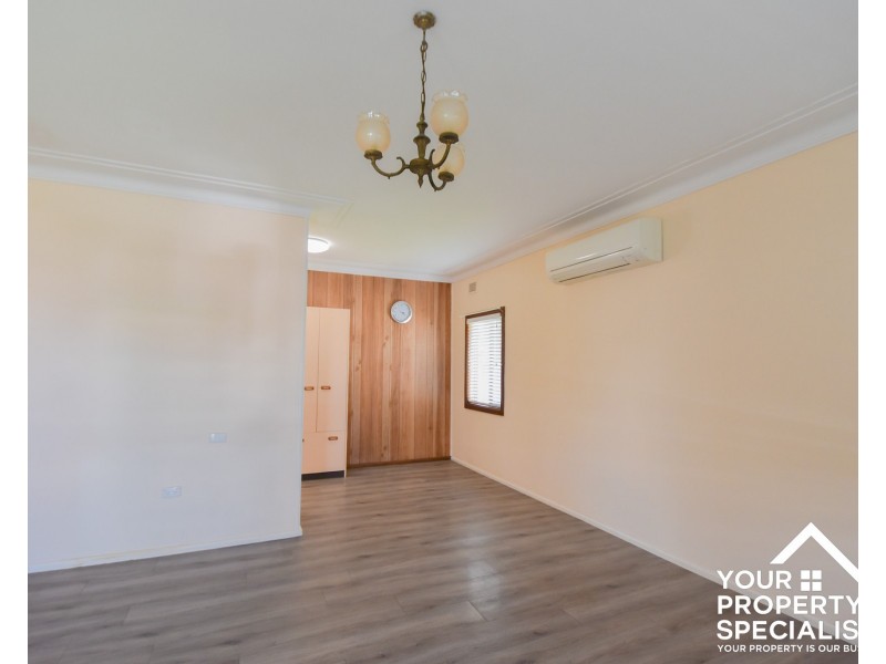 1 Sandra Street, Woodpark NSW 2164