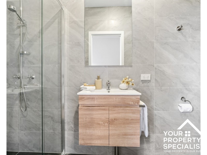 1 Balimo Place, Glenfield NSW 2167