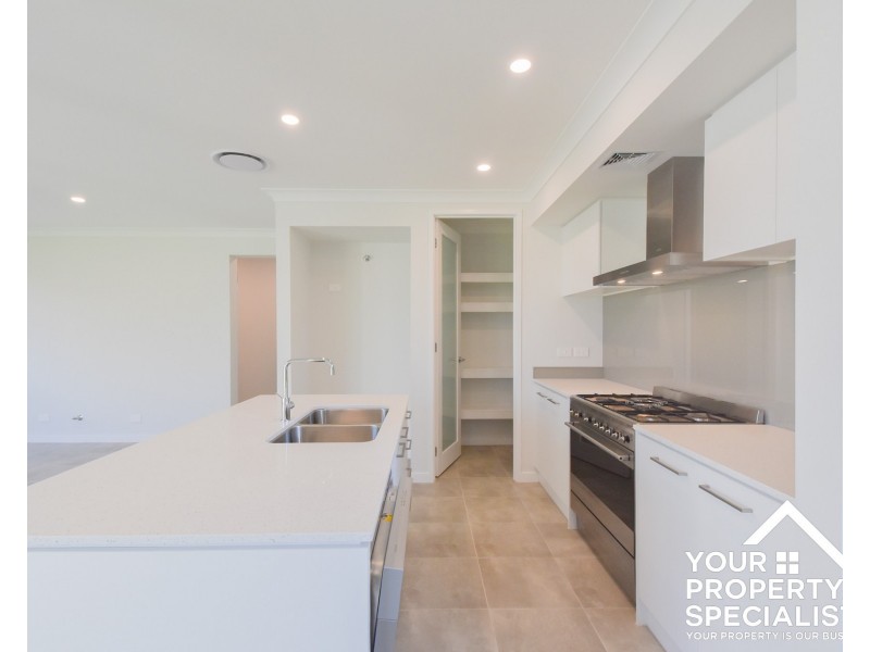 24 Renwick Street, Catherine Field NSW 2557