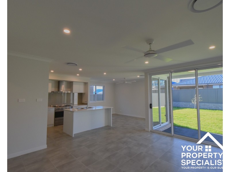 24 Renwick Street, Catherine Field NSW 2557