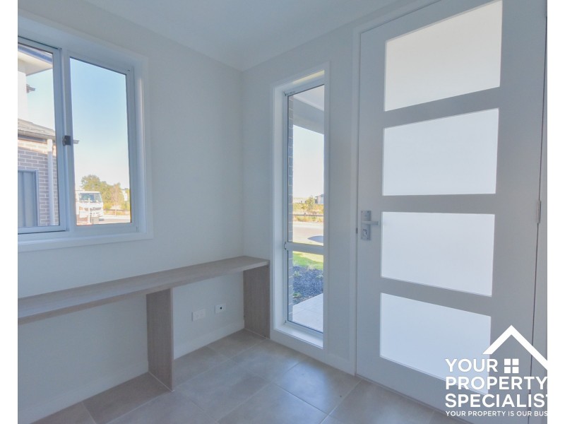 24 Renwick Street, Catherine Field NSW 2557