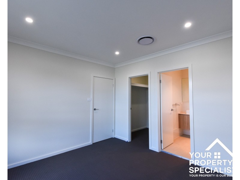 22 Dulcimere Street, Tahmoor NSW 2573